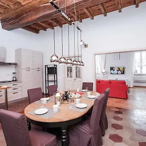 Trastevere Premium , Rome Italy